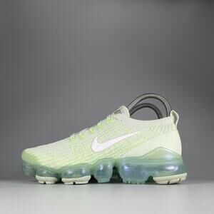 Nike Air VaporMax Flyknit 3 Women’s 6 Jade Aura Running Sneakers Athletic Shoes